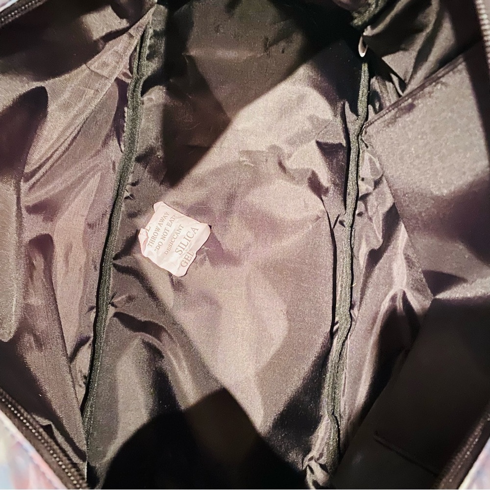 Victoria's Secret PINK Tie Dye Duffle Bag NEW - Picture 11 of 12